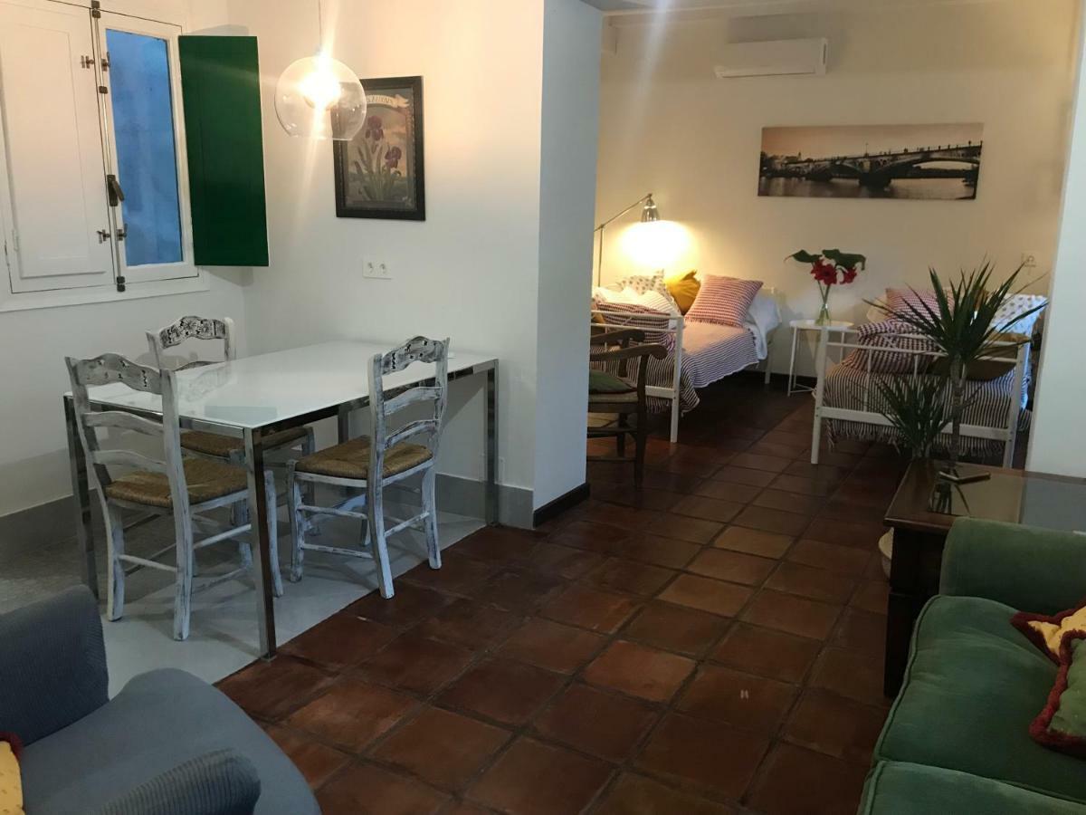 Apartamento Las Setas Seville Exterior photo